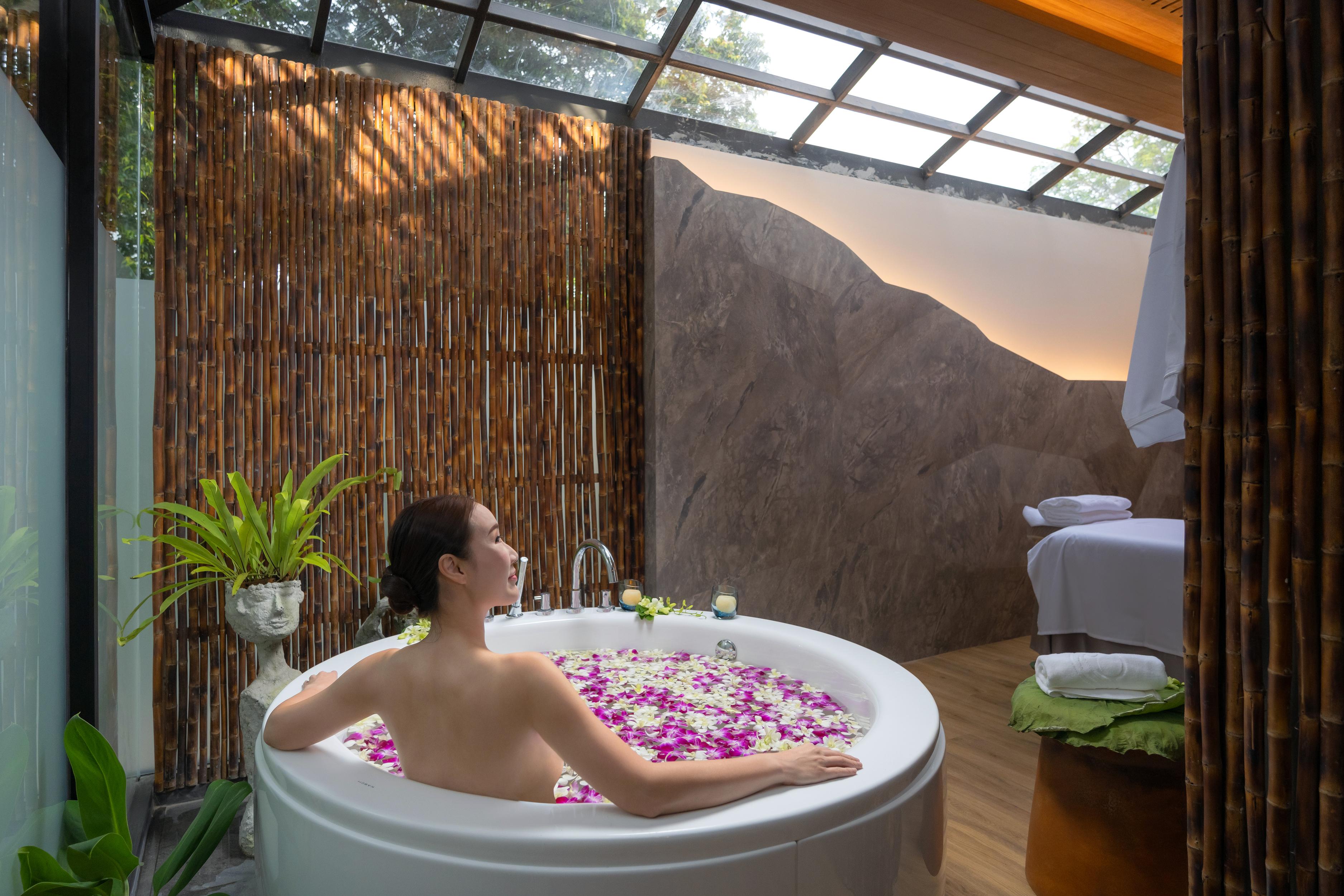 فندق Sinae Phuket المظهر الخارجي الصورة